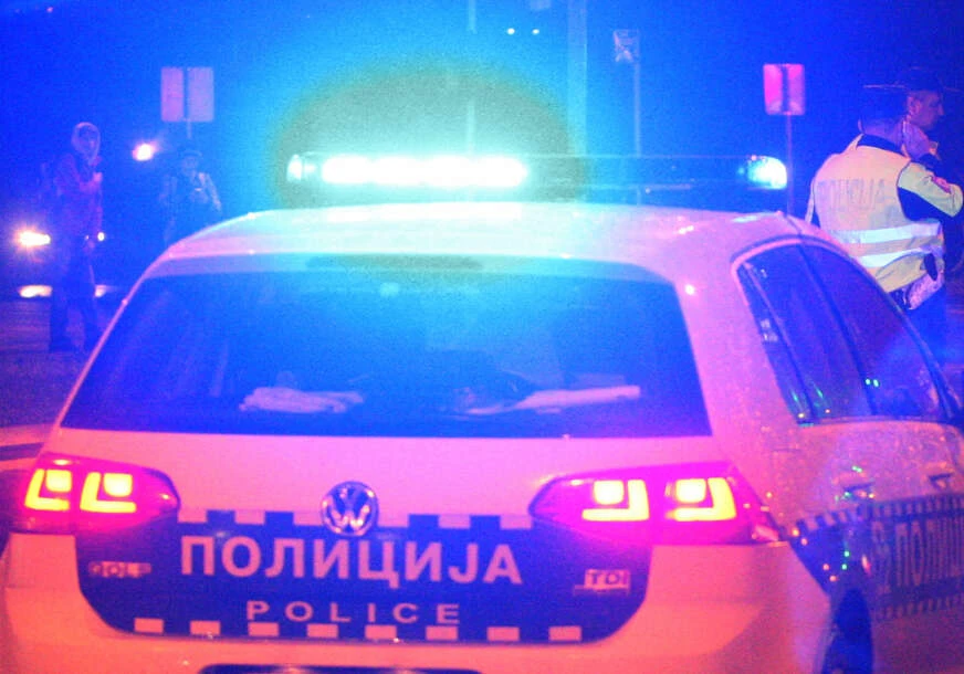 Suvozač poginuo u teškoj nesreći kod Dervente, vozač prevezen u bolnicu