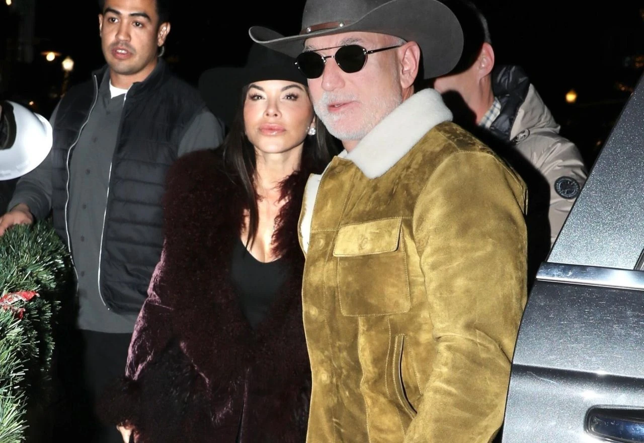 Jeff Bezos i Lauren Sánchez proslavili blagdane u luksuzu, ali razlike u energiji su očite
