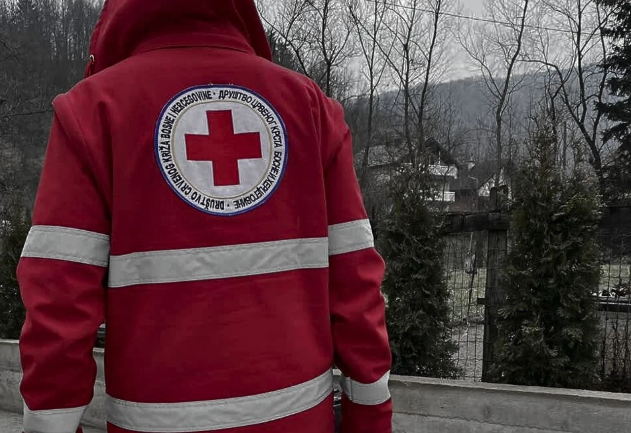 Crveni križ FBiH objavio upute: Kako se zaštititi od poplava i snijega?