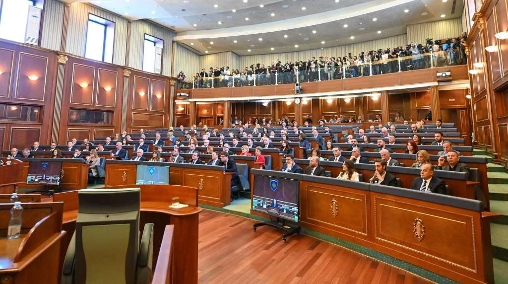 Glasovi dijaspore promijenili raspodjelu mandata u Skupštini Kosova