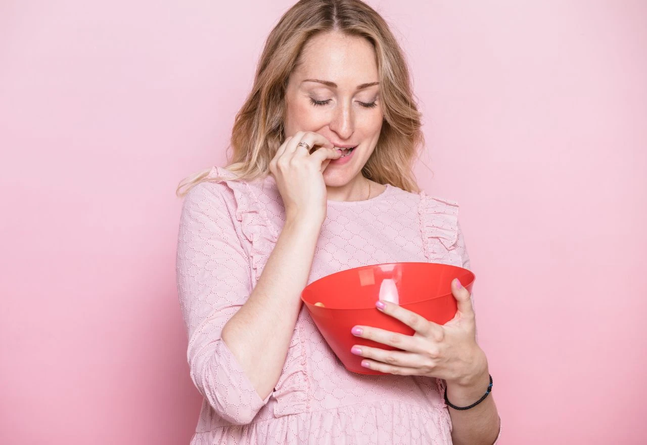 Nutricionistica upozorava: Ovu "zdravu" hranu jedemo bez razmišljanja, a puna je kalorija