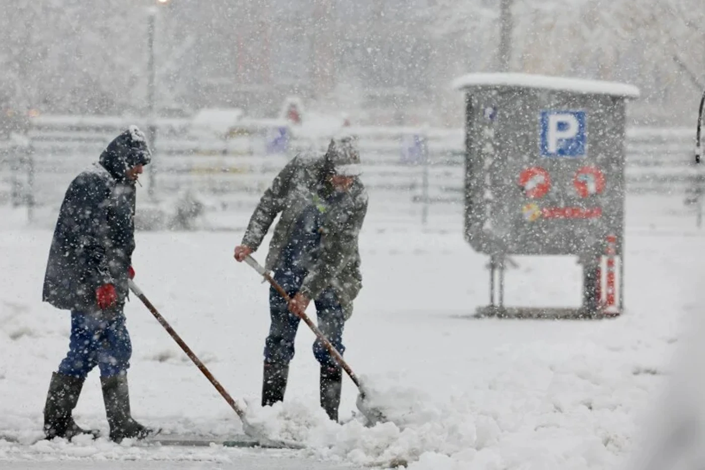 U Hercegovini to rade volonteri, a Zenica i Sarajevo nude plaće i privremene poslove