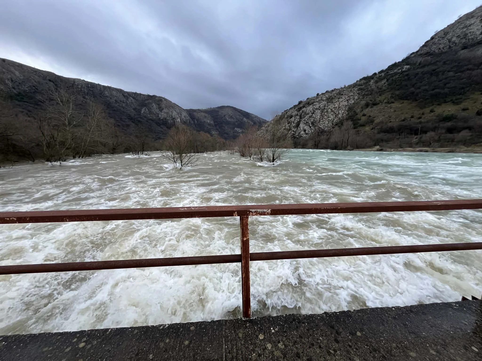 Najviše problema uz Drinu, Trebižat i Bunu