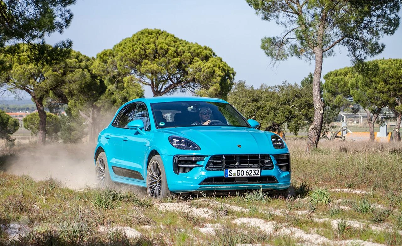 Porsche se vraća benzincima