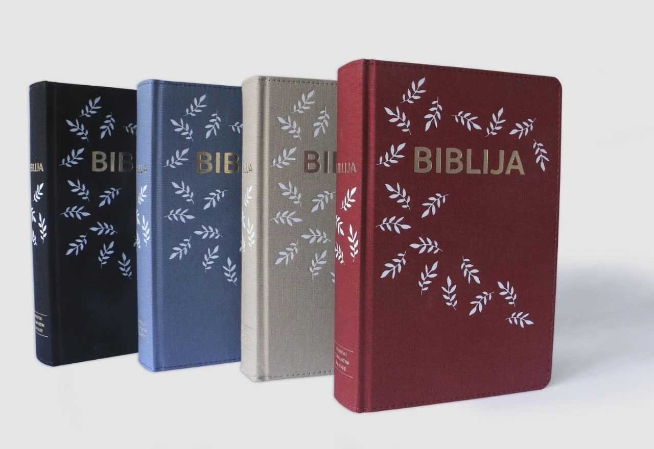 Promijenjeni "Oče naš" otvorio raspravu o novom prijevodu Biblije