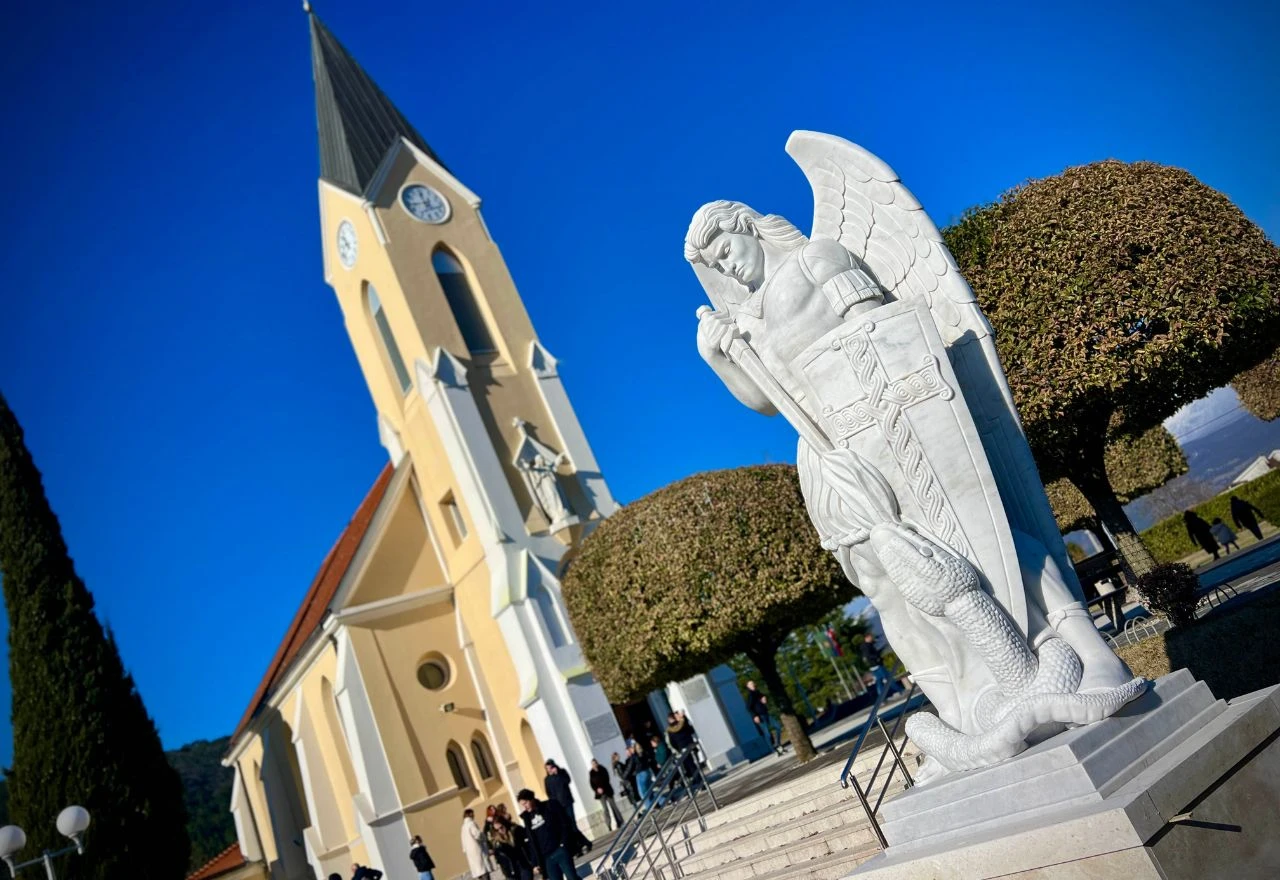 Blagoslov kipa sv. Mihovila u Bijelom Polju, jedinog takvog u HNŽ-u