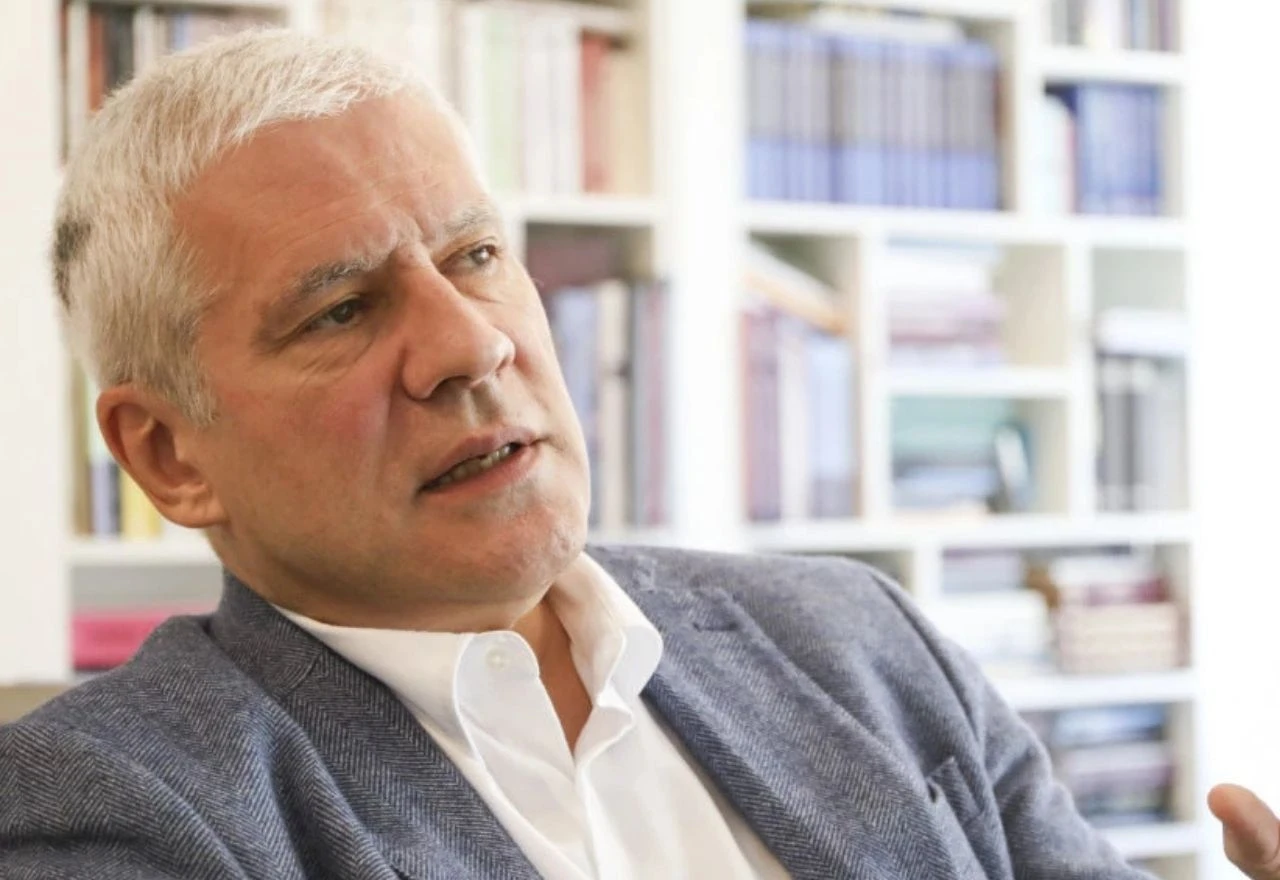Boris Tadić: ''Ne ruši se Vučićeva vlast fizičkim napadom na Anu Bekutu''