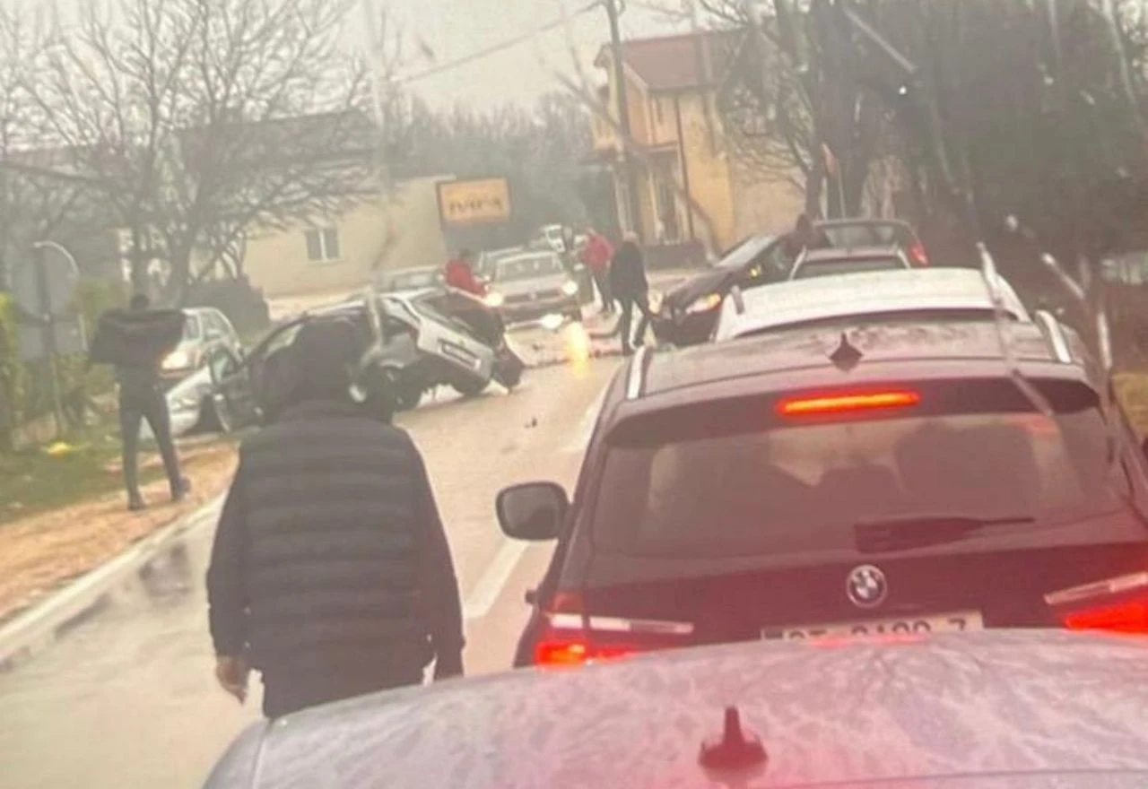 Vozač Smarta poginuo u teškoj prometnoj nesreći kod Dobriča