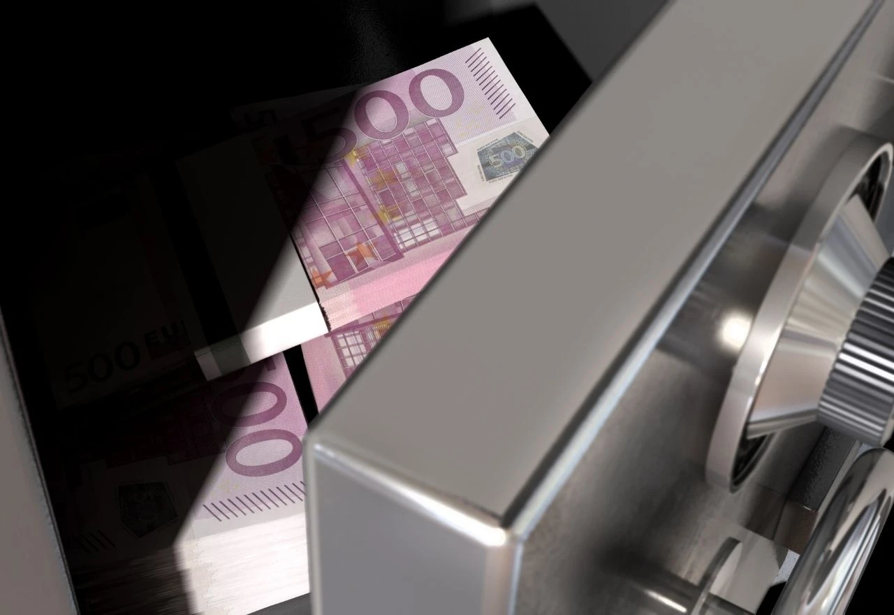 Provalila u kuću i ukrala sef s novcem i nakitom vrijednim 250.000 eura
