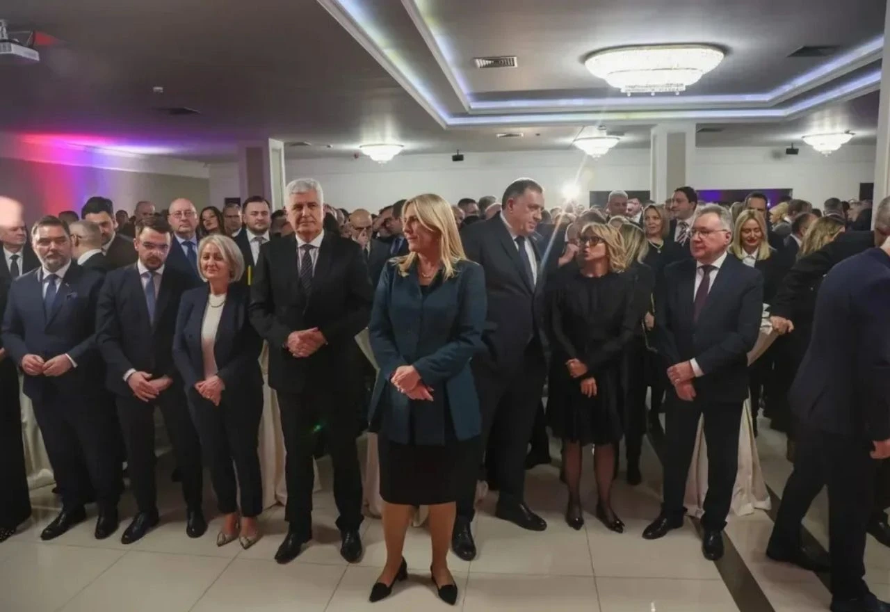 FOTO | Božićni prijem Cvijanović: Među uzvanicima Dodik, Krišto, Čović i Vučević