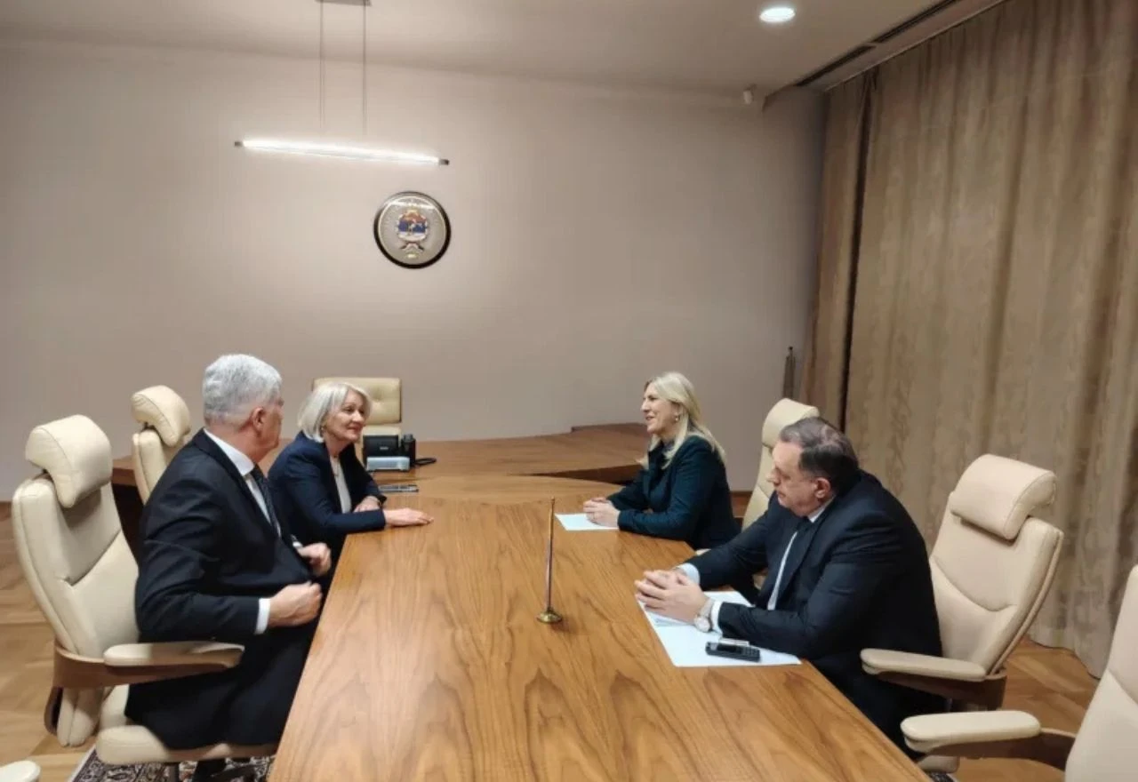 Dodik i Čović razgovarali u Istočnom Sarajevu
