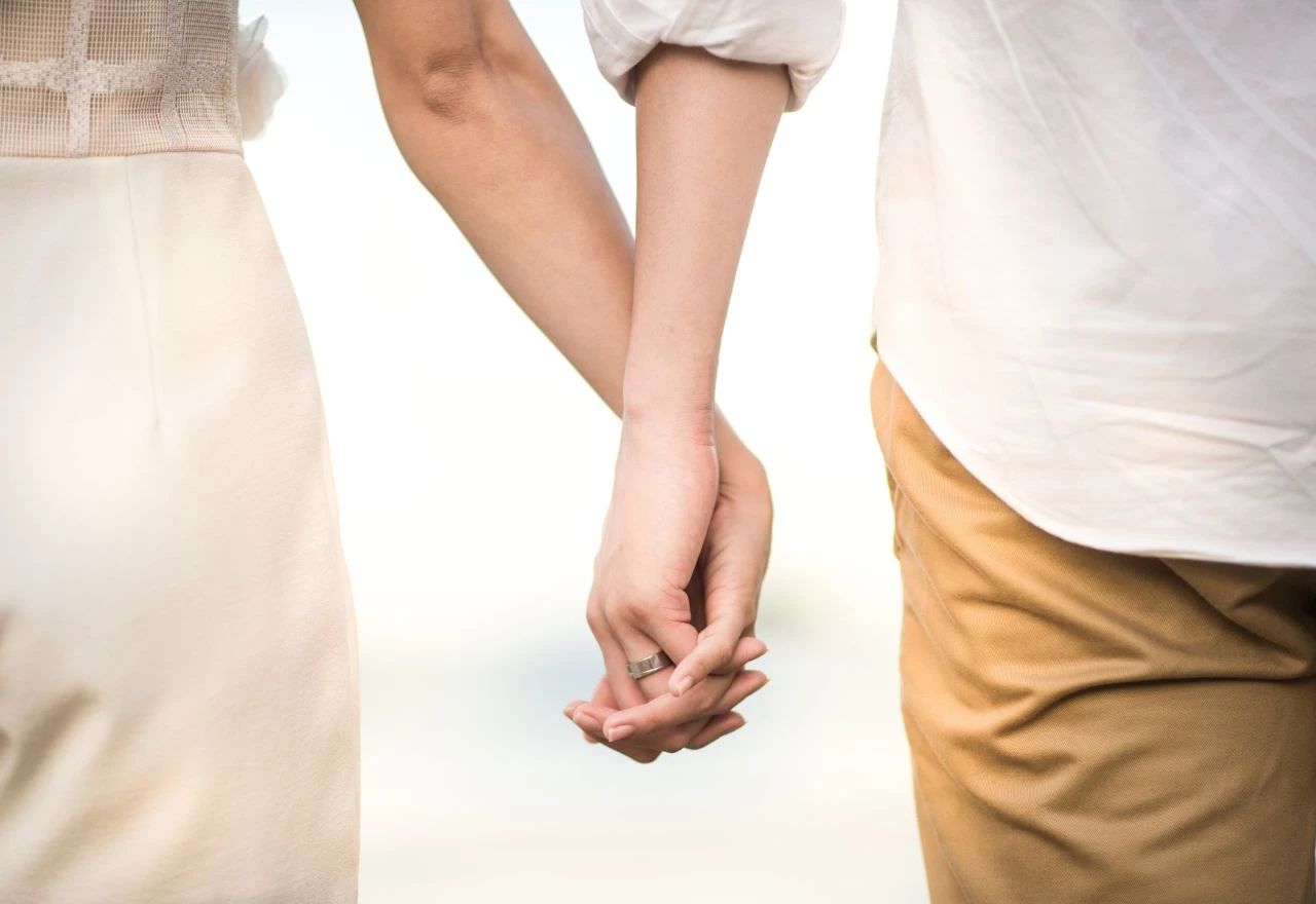 Tri razgovora koja svaki par treba voditi ove godine