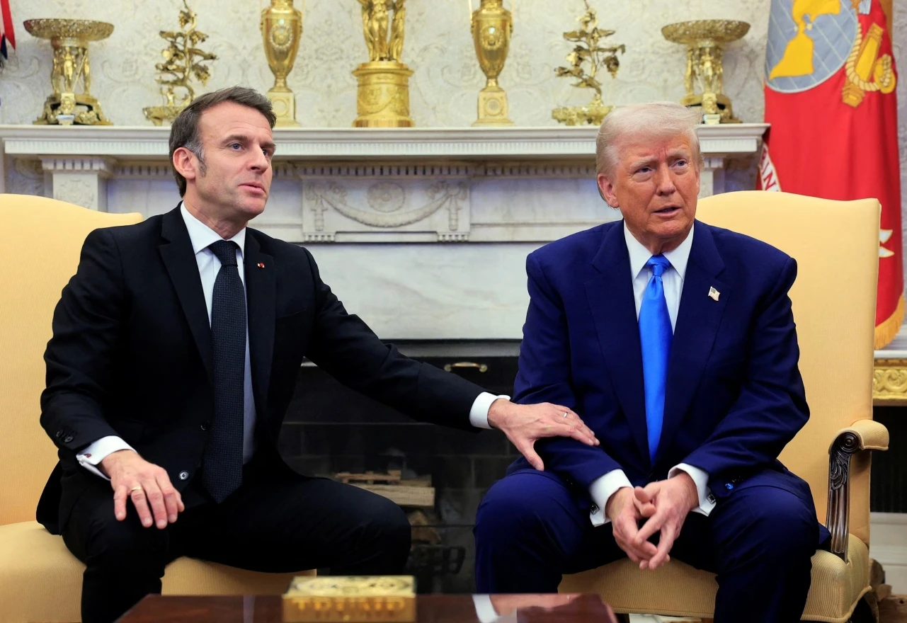 Macron kaže da su Trumpove prijetnje carinama neprihvatljive