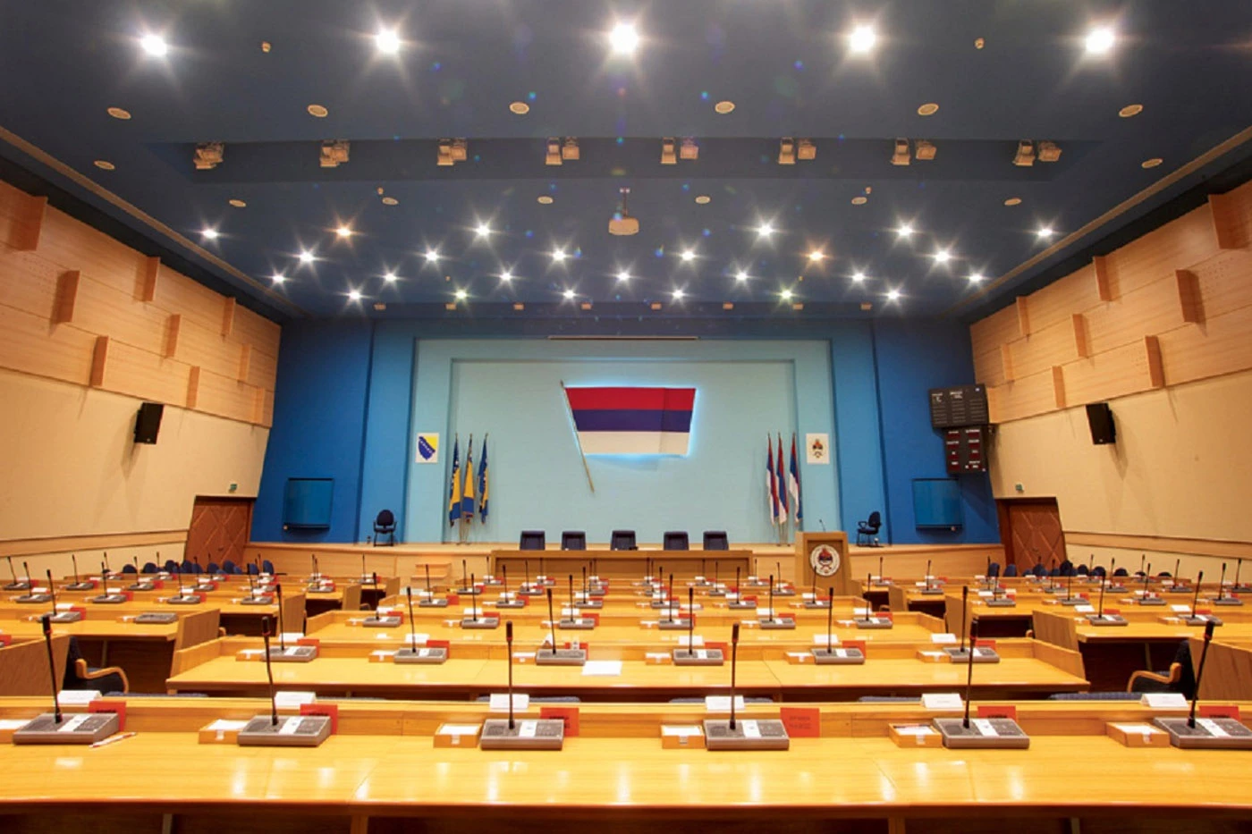 Usvojena odluka o ostavci Save Minića