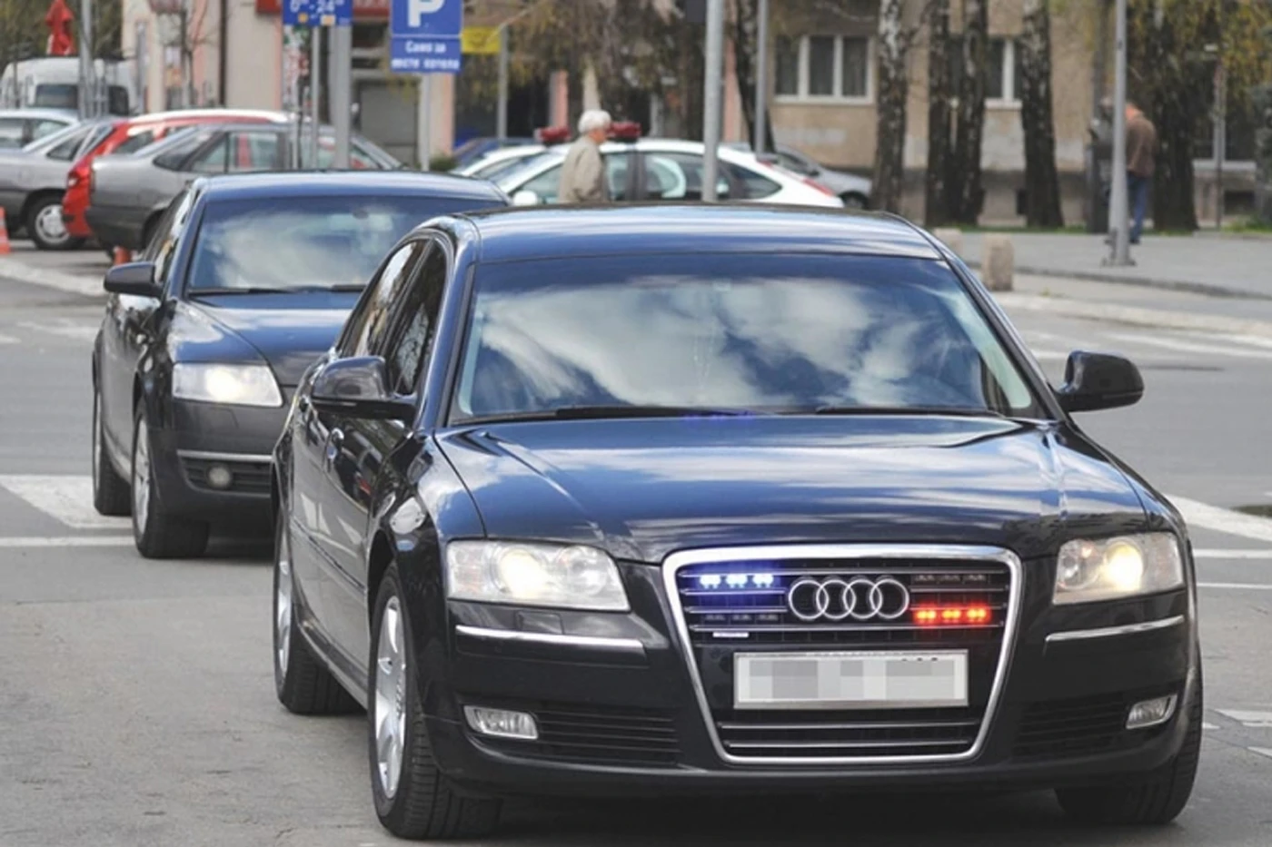 Plaće političarima u FBiH "skromno" povećane za 500 KM
