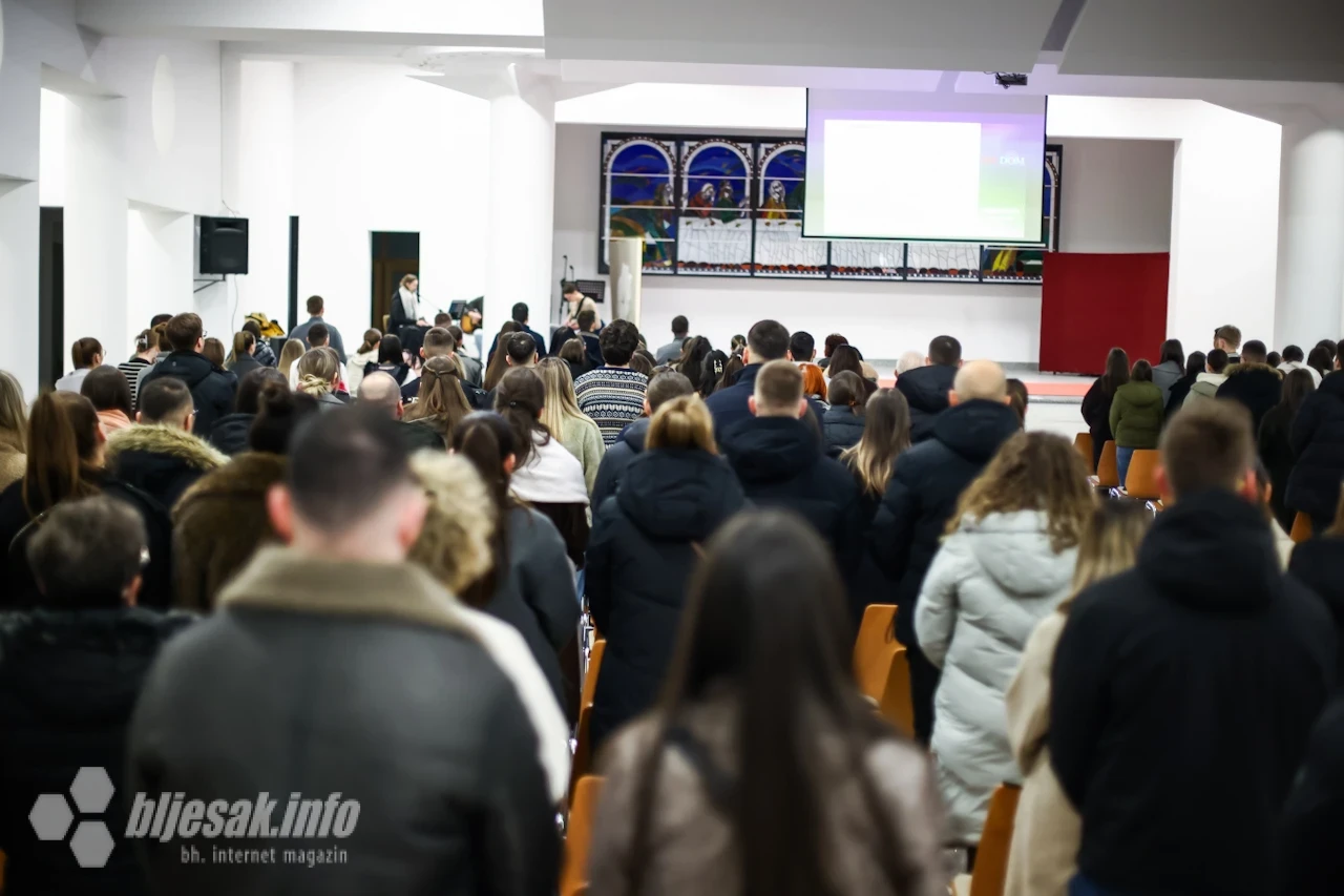 Mladi i studenti u Mostaru sudjelovali na tribini o egzorcizmu