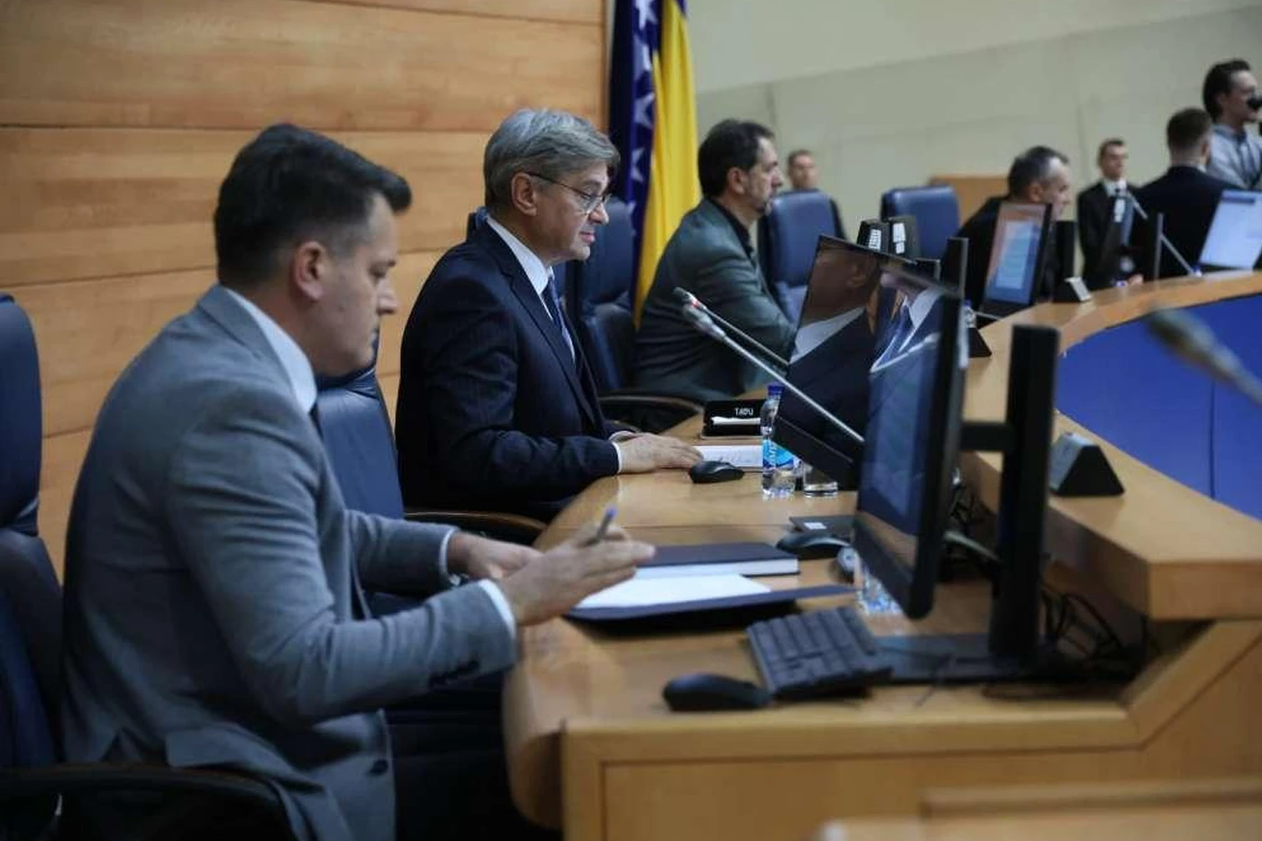 Prijedlog izmjena Zakona o plaćama i naknadama u institucijama BiH prošao prvo čitanje