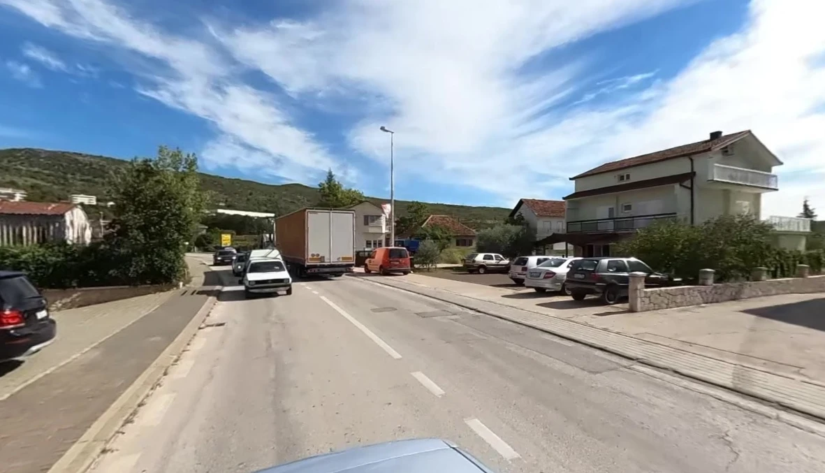 Sudar tri vozila u Grudama