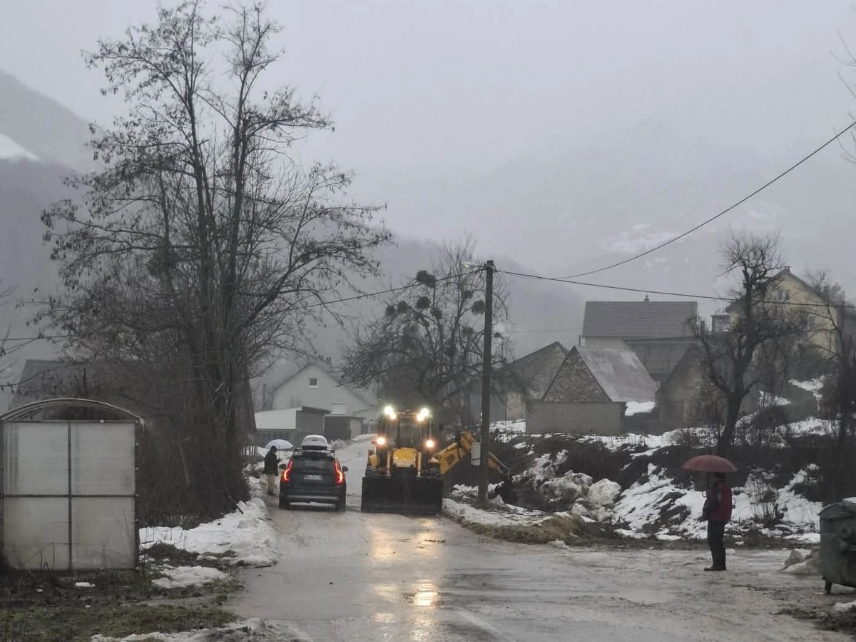 VIDEO | Očišćen začepljeni propust na cesti Jablanica – Posušje