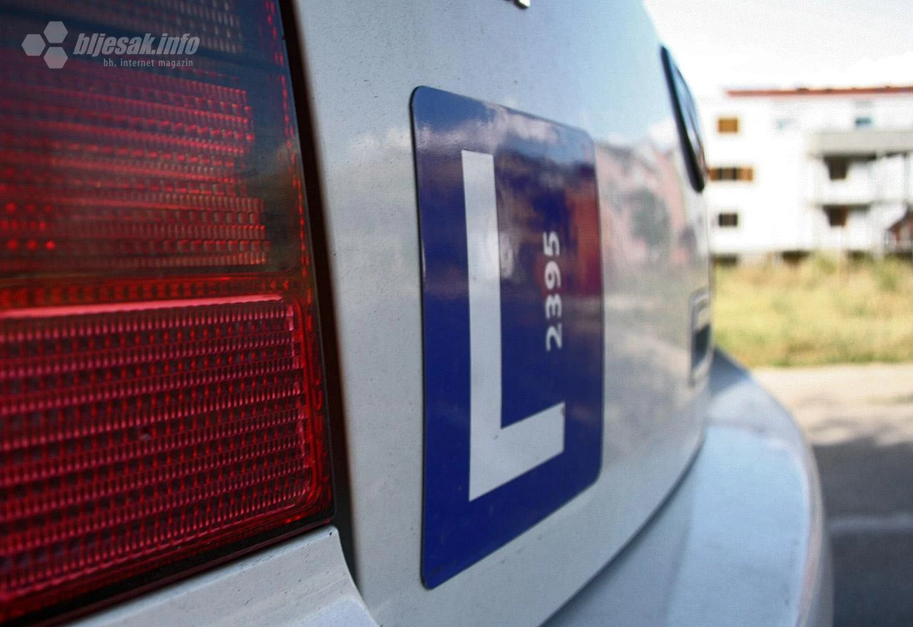 Novac za vozačku: Uhićeno 15 osoba