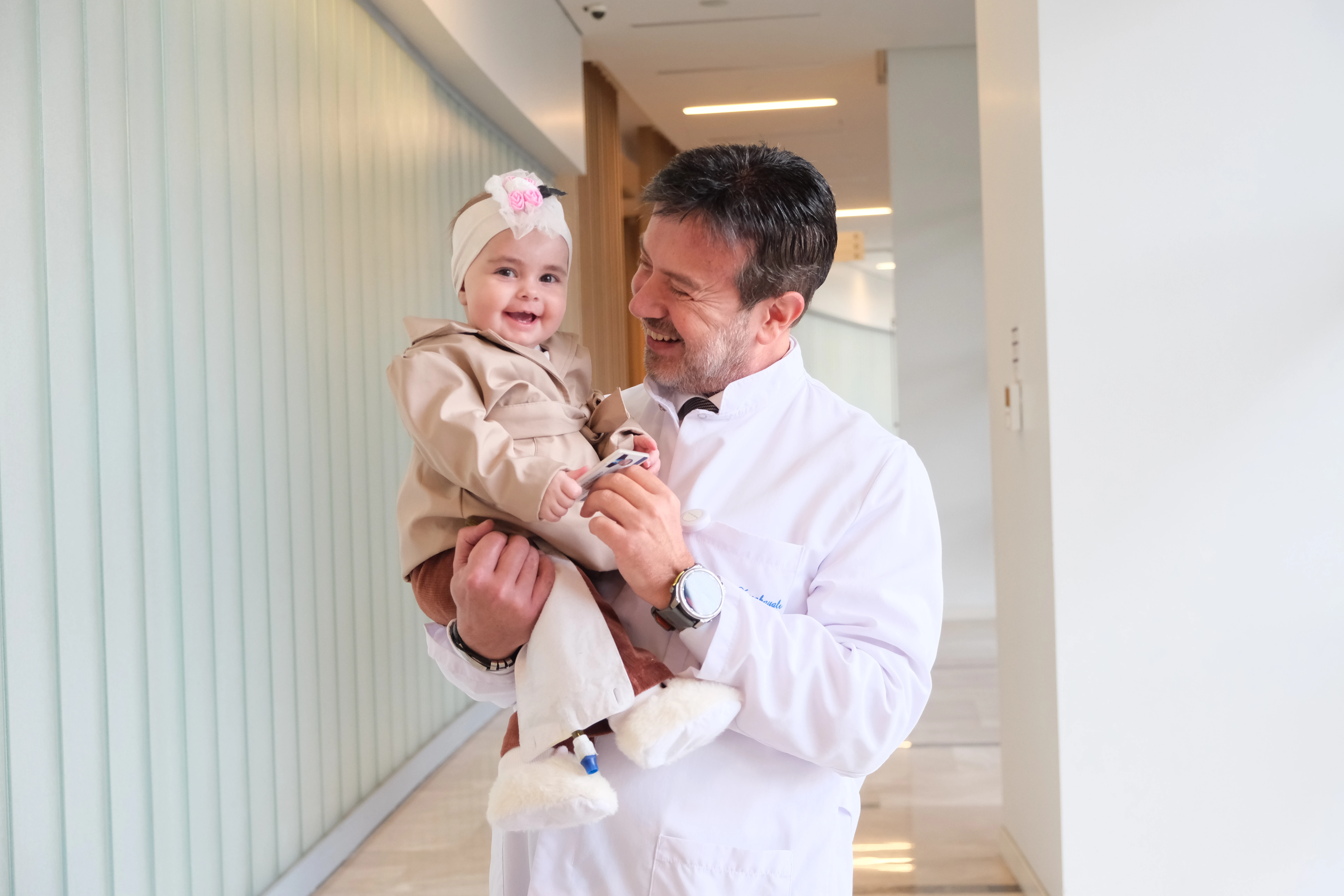 Adriana: Putovanje jedanaestomjesečne bebe na transplantaciju jetre