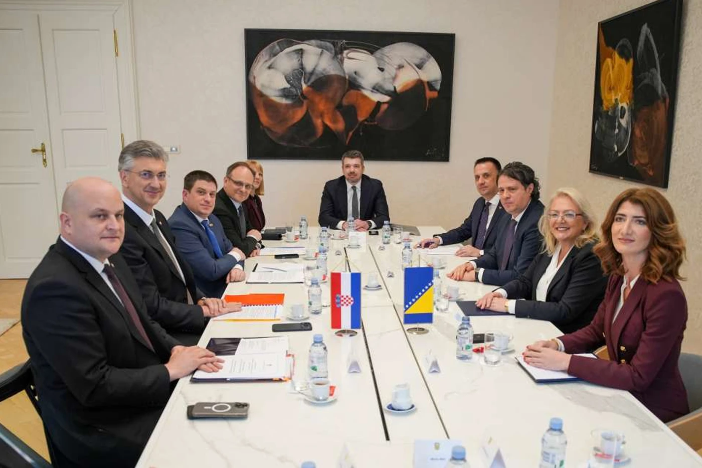 Bradara i Plenković s izaslanstvima o stabilnosti, investicijama i energetskim izazovima