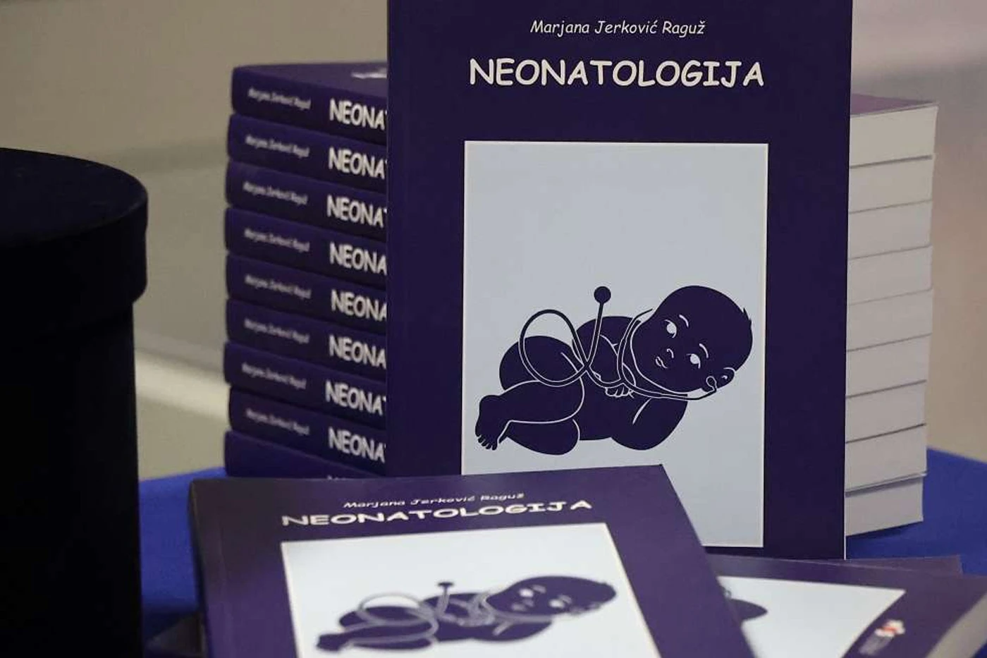 U Mostaru predstavljena "Neonatologija": Suvremene smjernice skrbi za novorođenčad