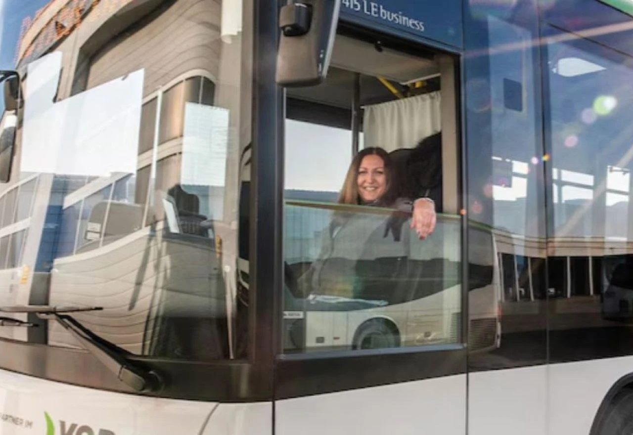 Marijana iz BiH postala hit u Austriji: Svaki dan vozi autobus od 15 tona i ruši predrasude