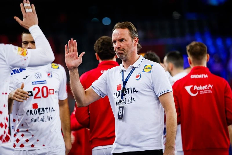 Sigurdsson: Malo smo morali riskirati igrajući sedam na šest