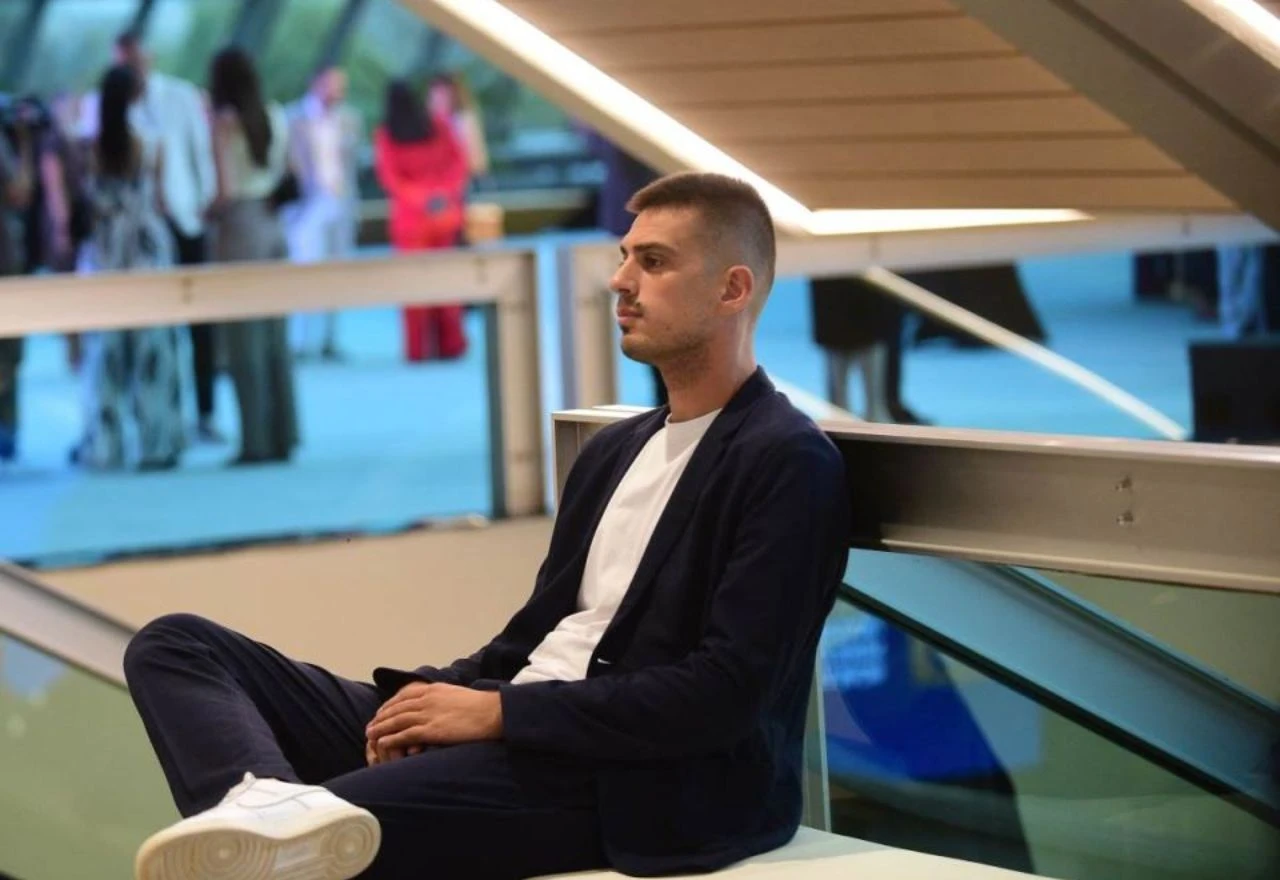 Drama se nastavlja: Vujadin Savić ponovno napadnut u javnosti