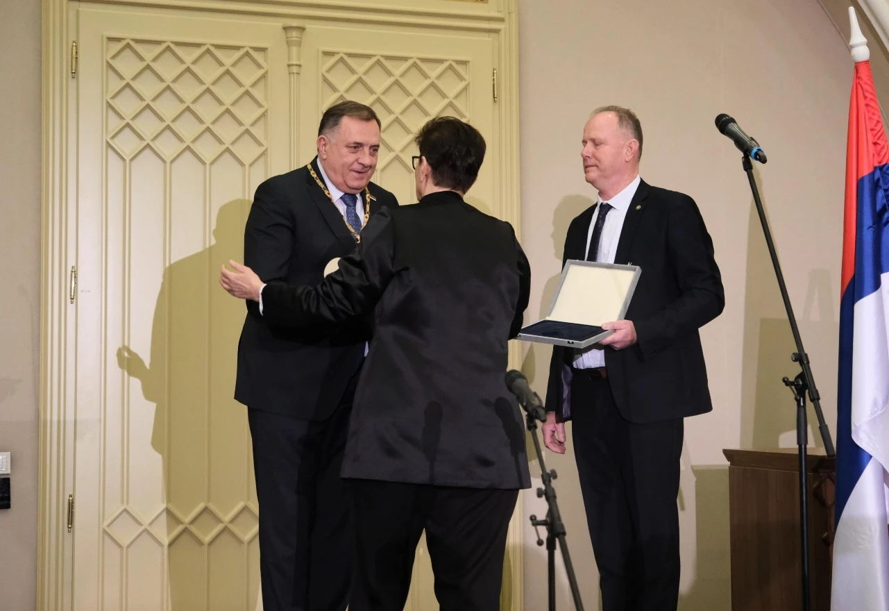 Dodik nagrađen posebnim ordenom