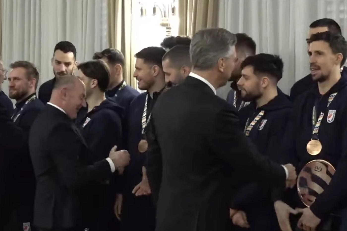 Hrvatski rukometaši "postrojili ministre": Još jednom ste oduševili cijeli hrvatski narod