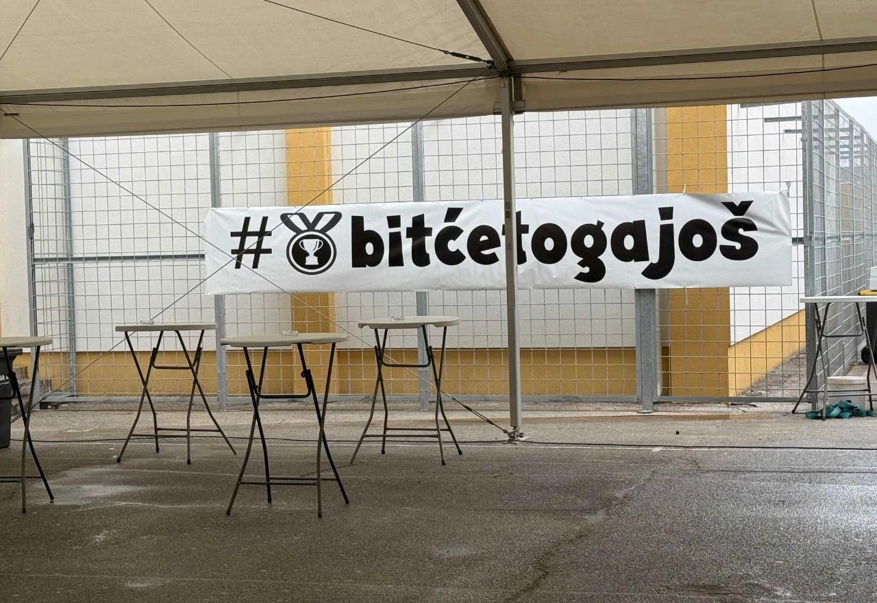 FOTO | Ljubuški spreman za doček svojih brončanih rukometaša