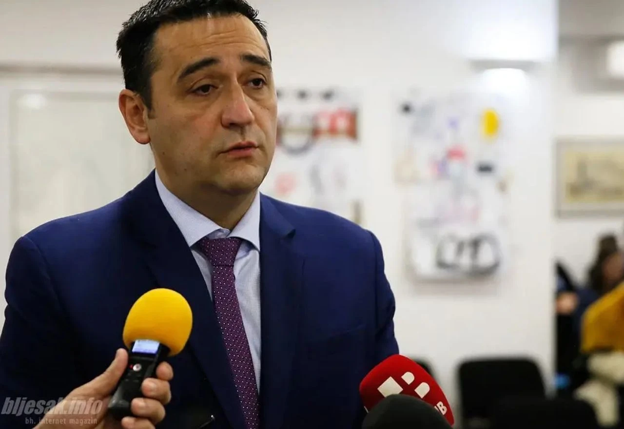 Oglasio se i direktor Komunalnog: Nema curenja novca, prijetnje smjenom traju deset mjeseci