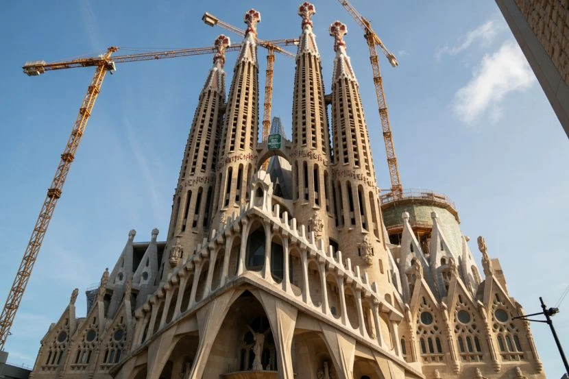 Sagrada Familia postala je najviša crkva na svijetu, ali se stanari bune