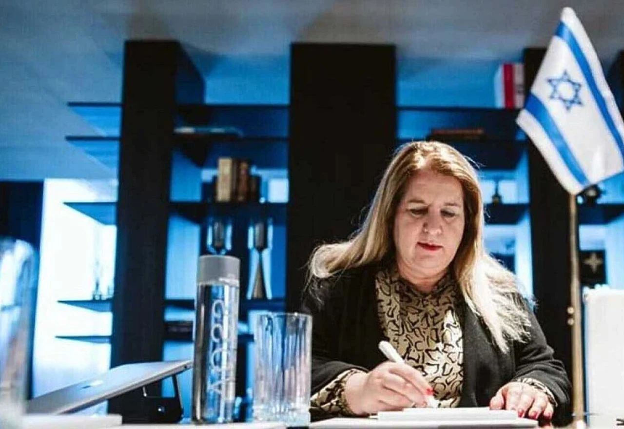 Izraelska veleposlanica optužila Ćudić za antisemitizam