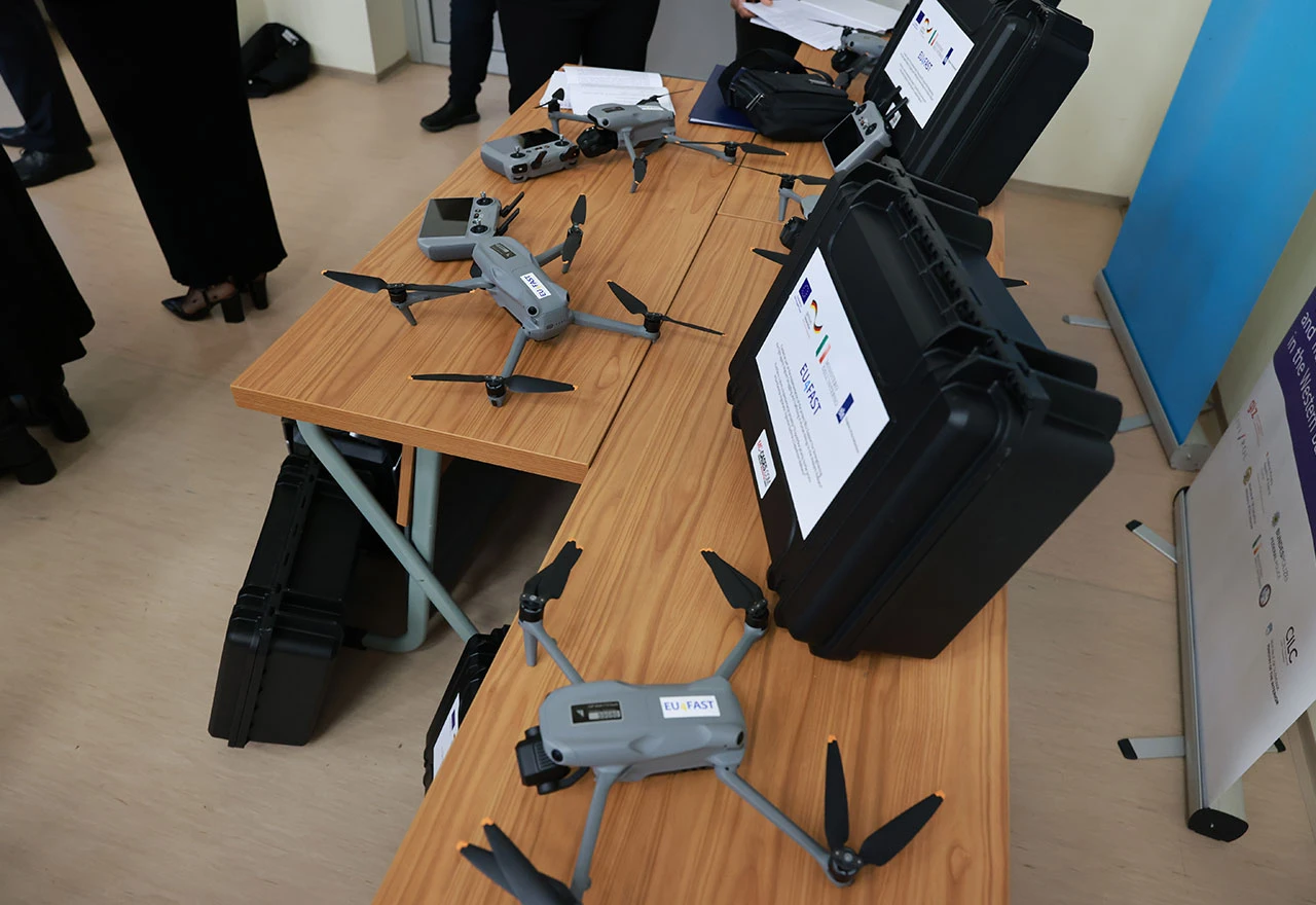 Granična policija u Mostaru preuzela dronove za obuku
