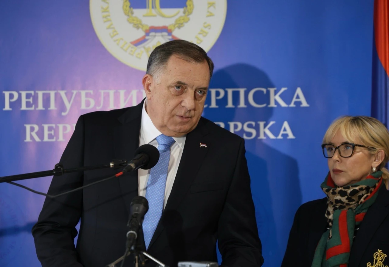 Dodik: Marta Kos u Banja Luci može razgovarati s luzerima ili sama sa sobom u ogledalu