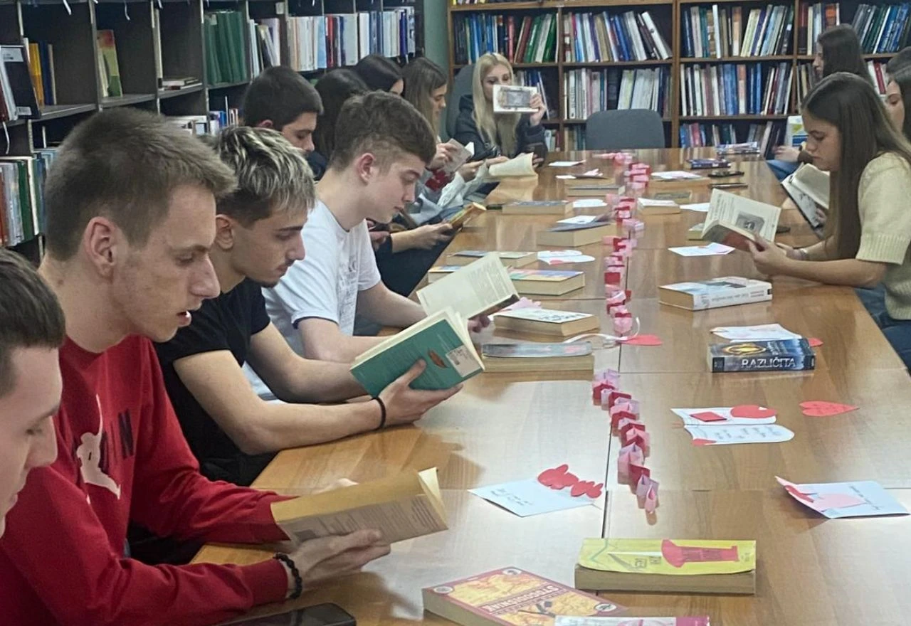 Valentinovo u knjižnici: U Mostaru održan "Book Speed Dating"