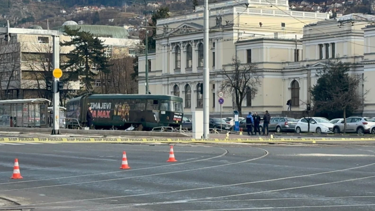 Sarajevo privremeno povuklo stare tramvaje