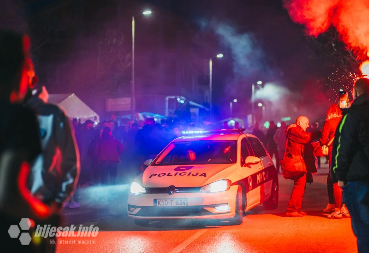 Velike gužve na Pecari