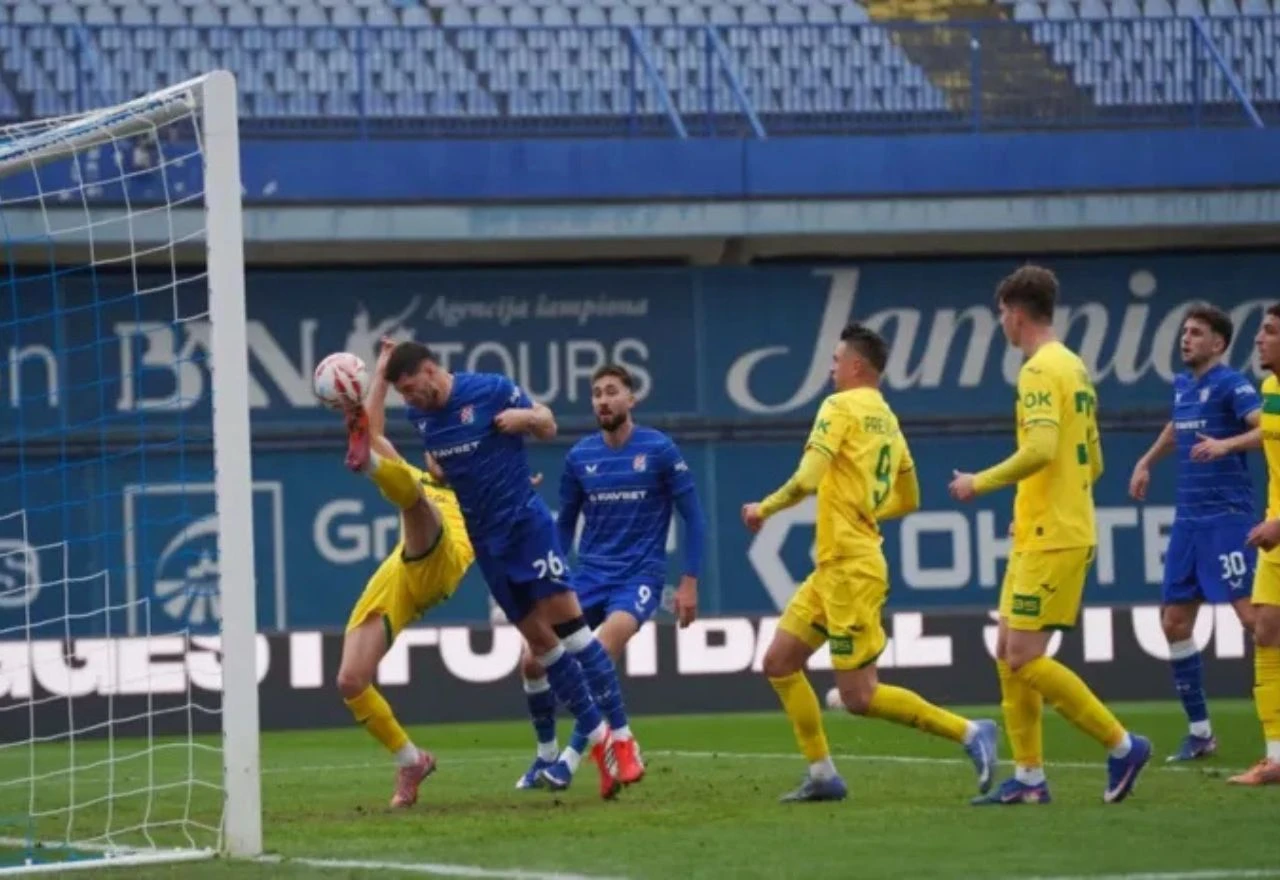 Dinamo razbio Istru i pobjegao Hajduku na osam bodova