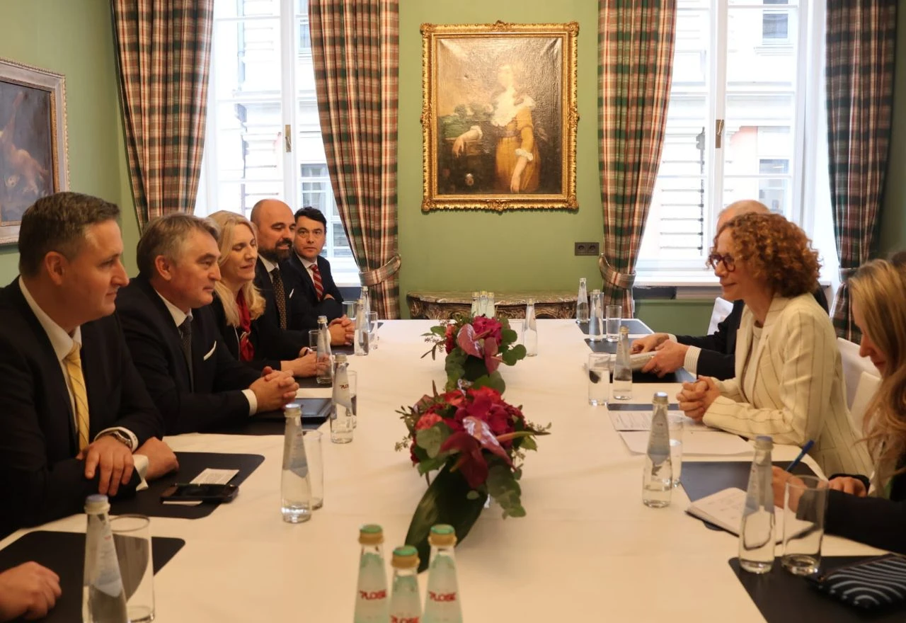 Bećirović: BiH je pred vratima NATO-a, ispunjeni su formalni uvjeti za poziv