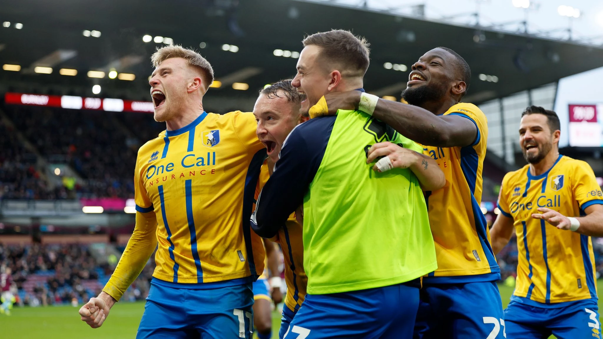 Mansfield Town eliminirao Burnley, Salford City pružio dostojan otpor Manchester Cityju