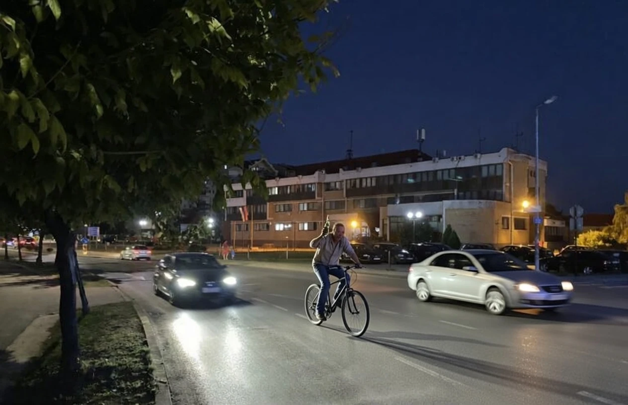 Biciklist pod utjecajem alkohola i droge sudjelovao u prometnoj nesreći