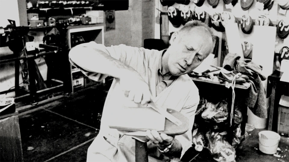 Bill Bowerman - suosnivač tvrtke Nike i jedan od prvih dizajnera tenisica