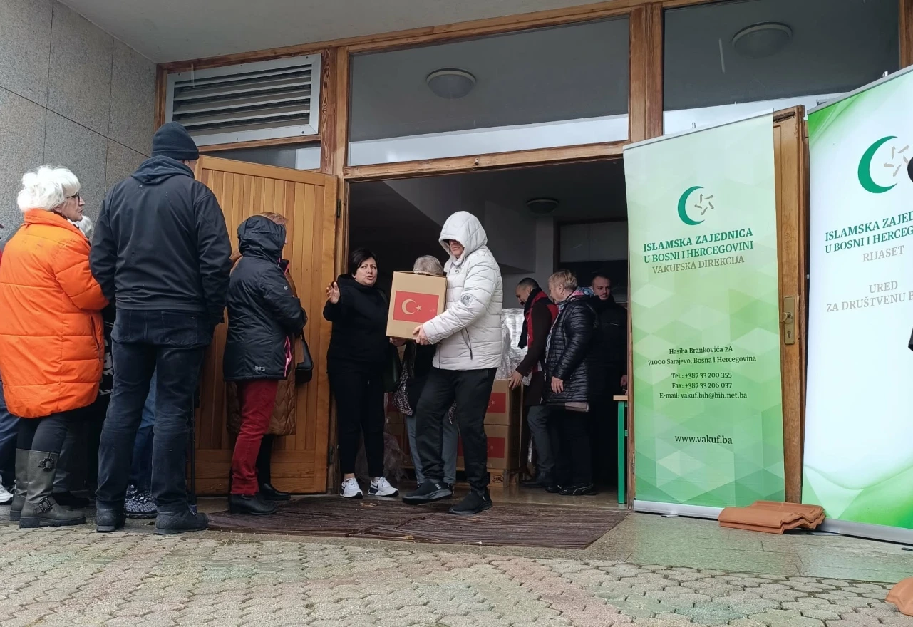 Počela podjela 6.000 humanitarnih ramazanskih paketa