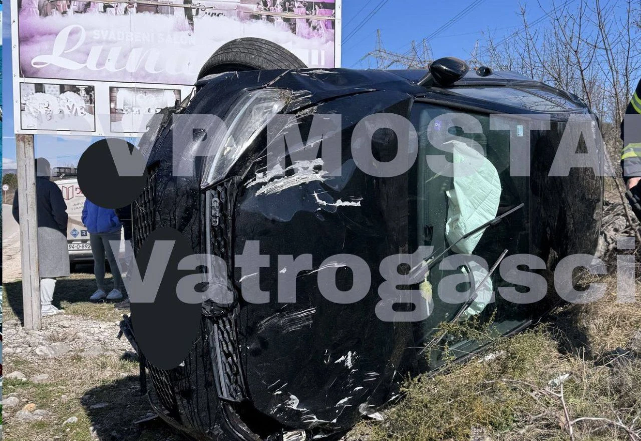 Prevrnuo se Golf u Čulama