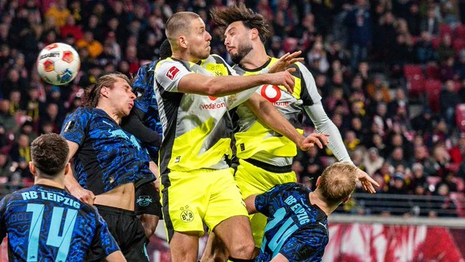 Borussia (D) u zadnjim trenucima izvukla bod u Leipzigu
