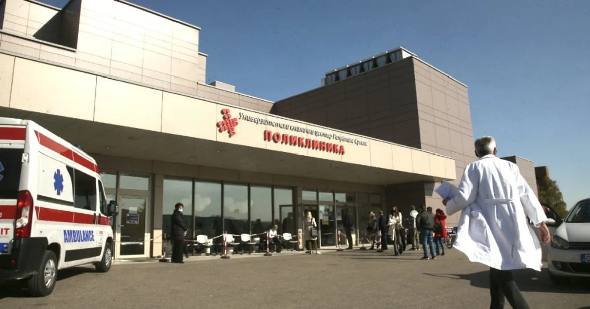Koliko zarađuju zdravstveni radnici u RS-u, a koliko u FBiH?